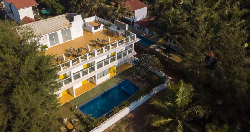 Aerial view of Avior Resorts showcasing expansive grounds and nearby natural scenery